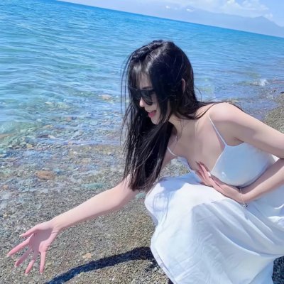 超级少女海报